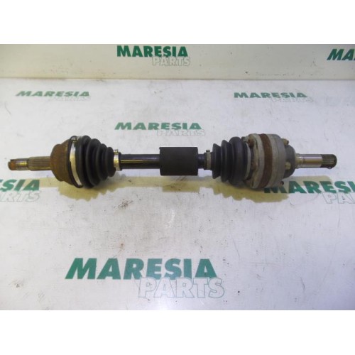 Alfa Romeo - 147 - Front drive shaft, left