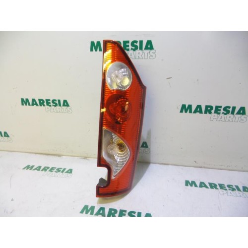 Renault - Kangoo - Achterlicht links