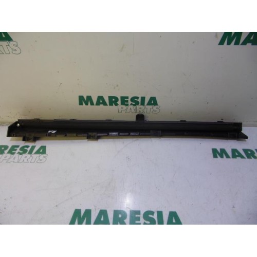 Renault - Megane Scenic - Sun visor