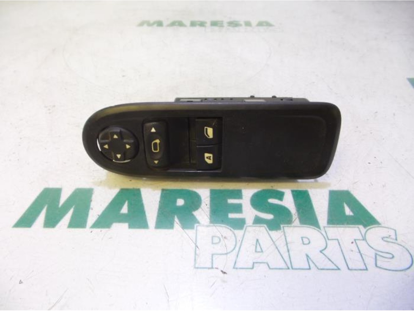 Citroen - C3 - Multi-functional window switch
