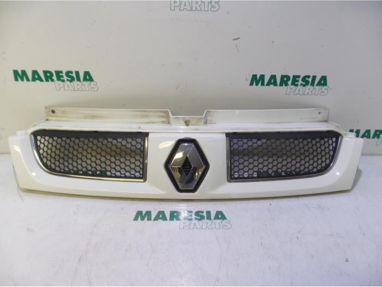 Renault - Trafic - Calandre