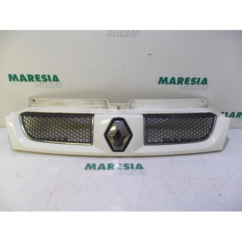 Renault - Trafic - Calandre