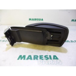 Citroen - C4 - Armrest