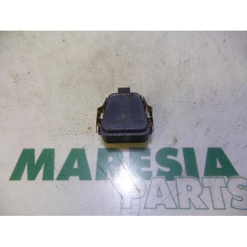 Citroen - C4 - Rain sensor