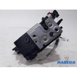 Citroen - C4 - Rear door mechanism 4-door, right
