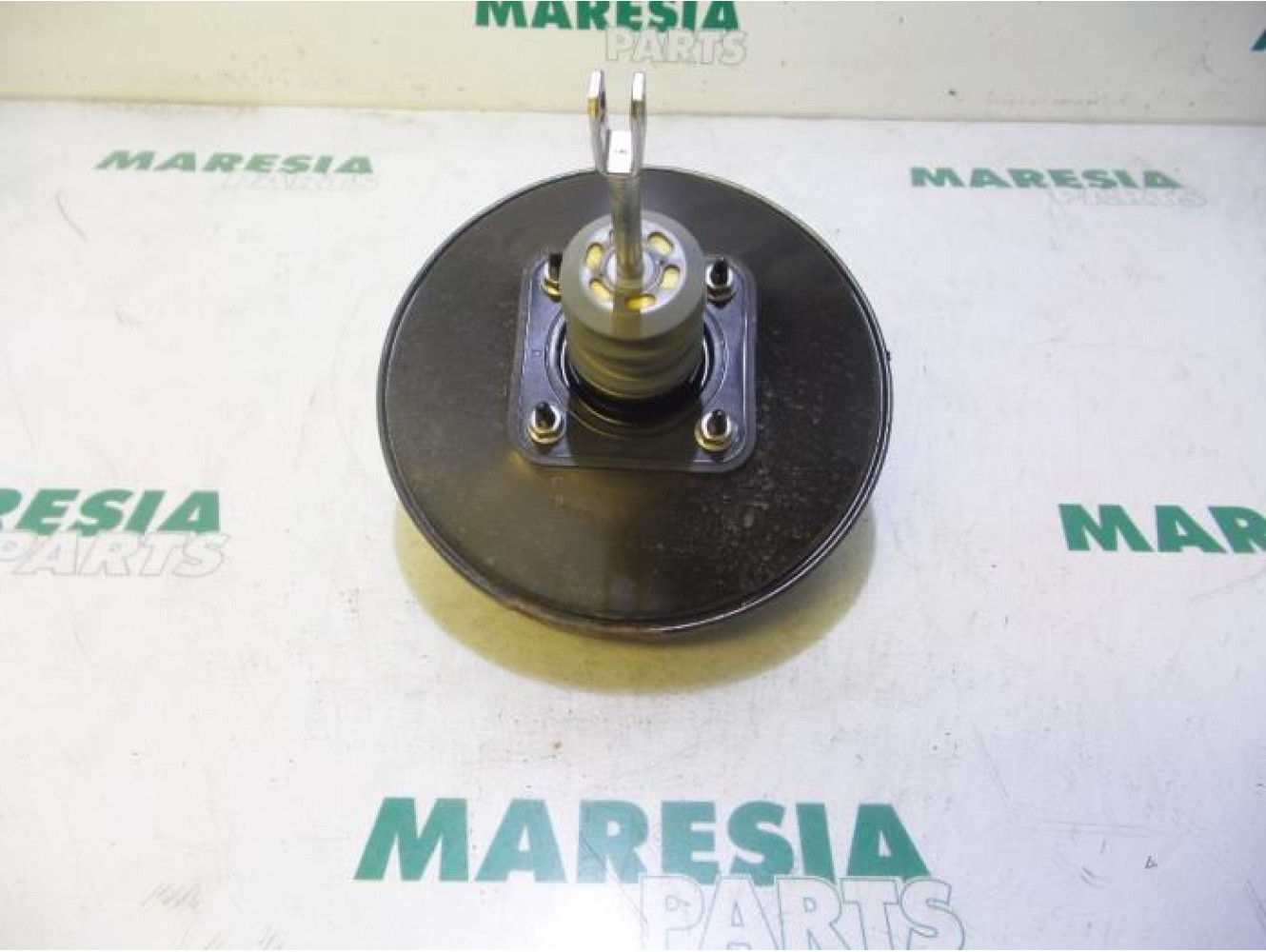 Renault - Twingo - Brake servo