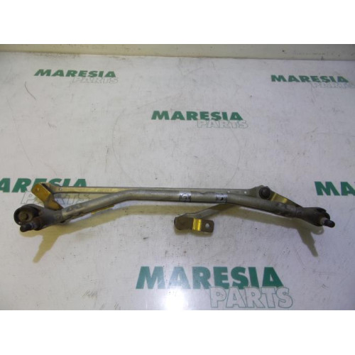 Citroen - C2 - Wiper mechanism