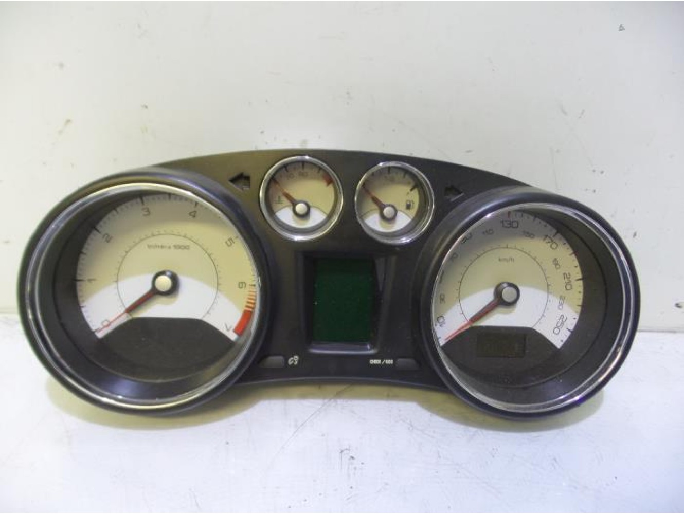 Peugeot - 308 - Instrumentenbrett