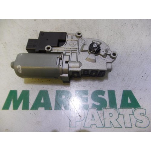 Peugeot - 308 - Schiebedach Motor