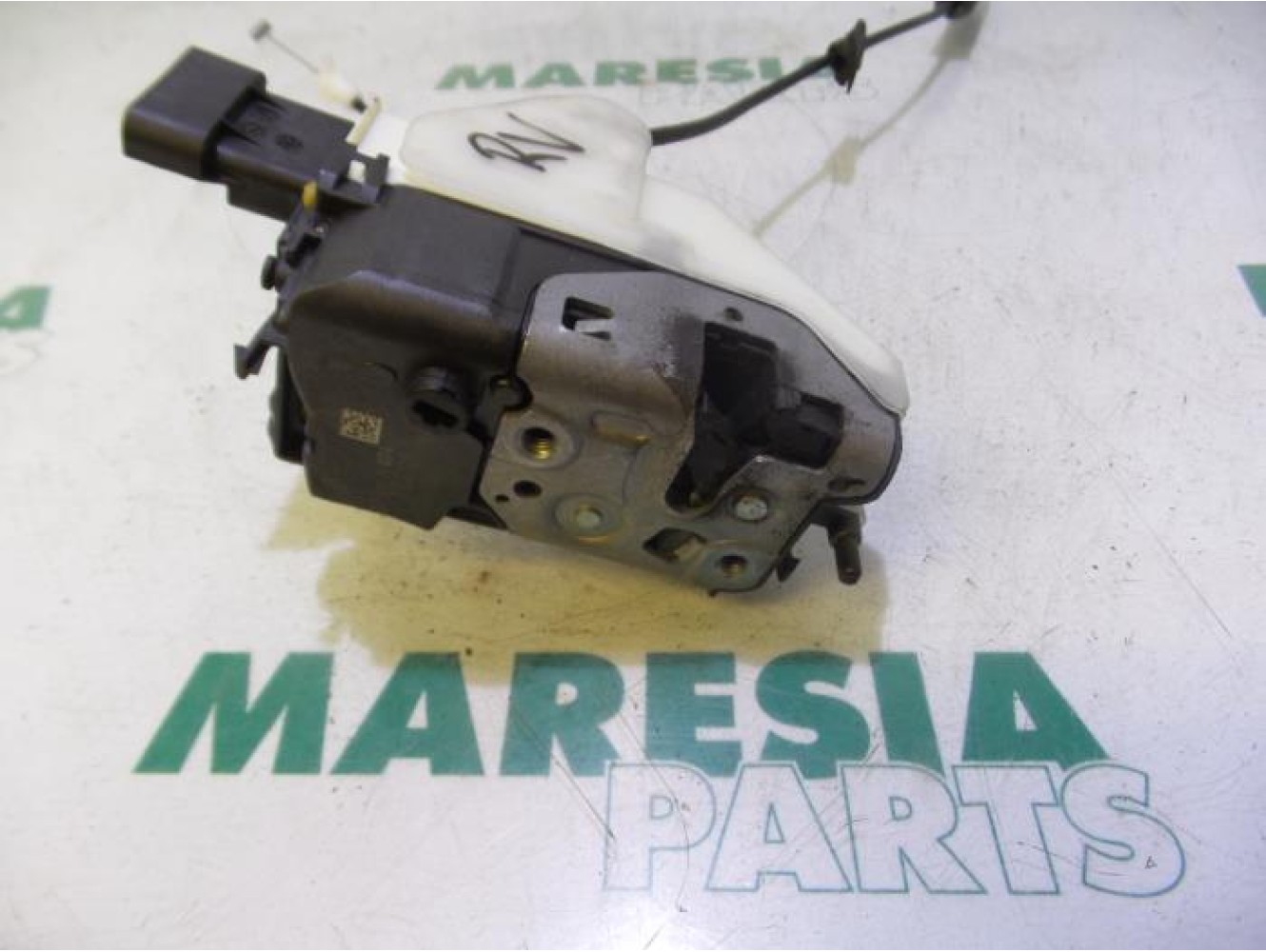 Peugeot - 308 - Front door lock mechanism 4-door, right