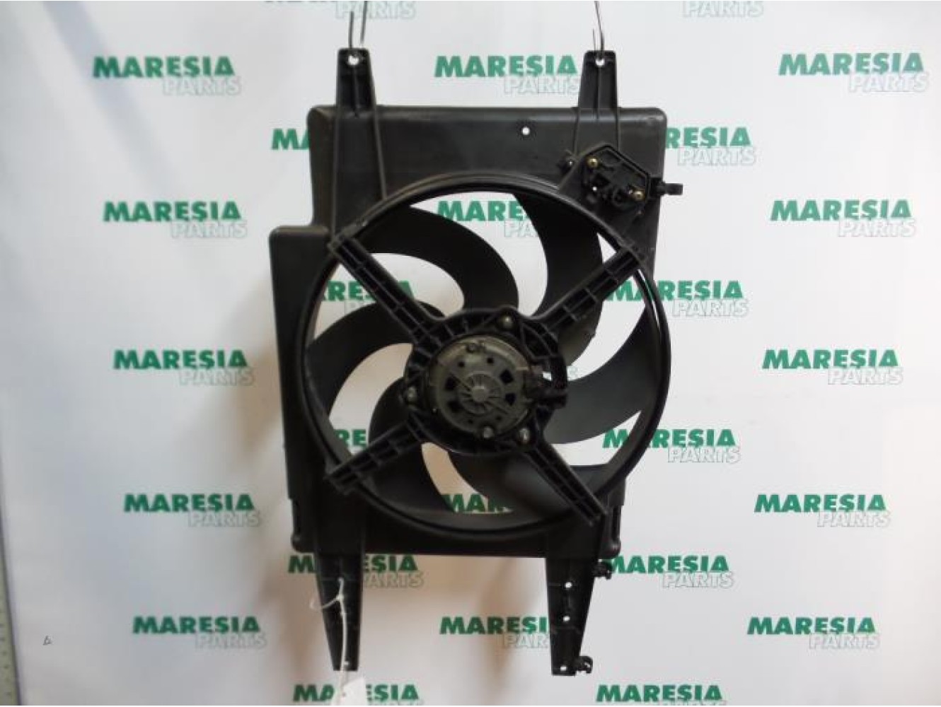 Alfa Romeo - 166 - Fan motor