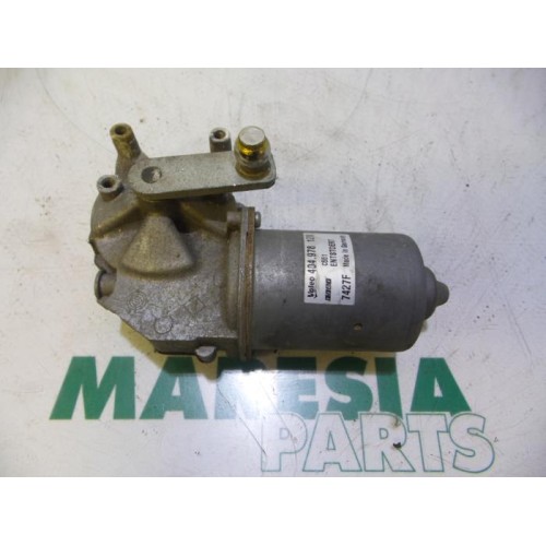 Fiat - Punto - Front wiper motor