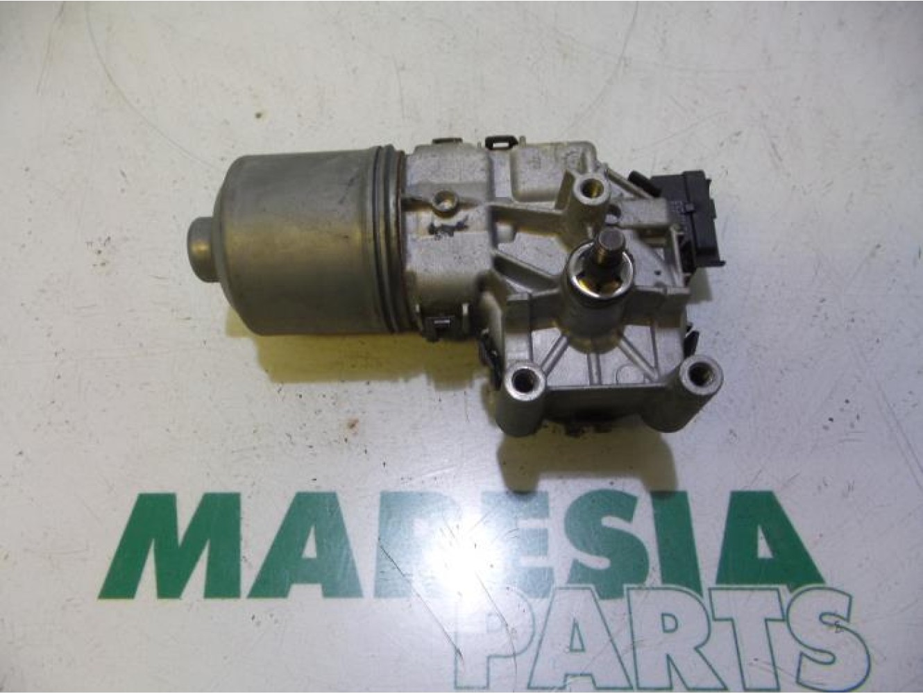 Peugeot - 207 - Front wiper motor
