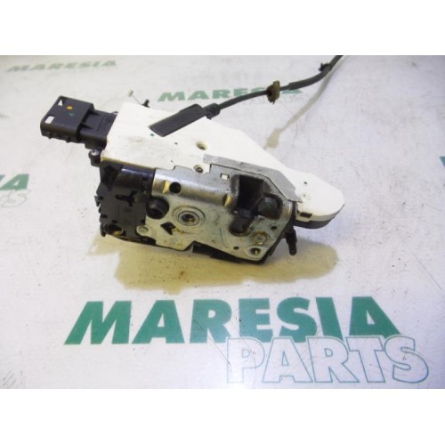 Peugeot - 207 - Front door lock mechanism 4-door, right
