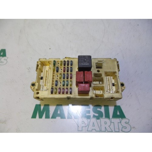 Fiat - Stilo - Fuse box