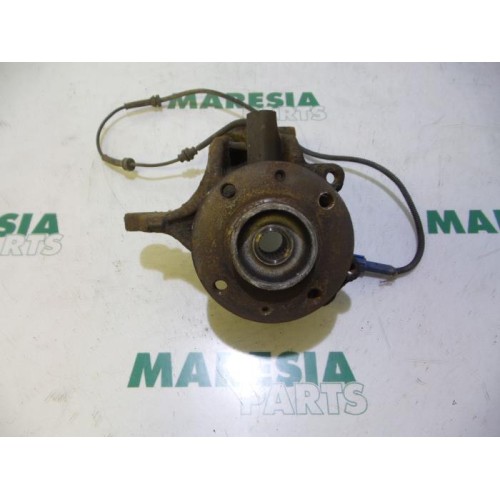 Peugeot - 207 - Knuckle, front right