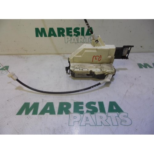 Peugeot - 308 - Front door lock mechanism 4-door, right