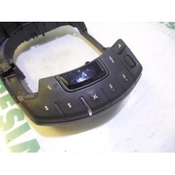 Citroen - C5 - Steering wheel mounted radio control