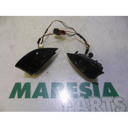 Fiat - Punto - Commande radio volant