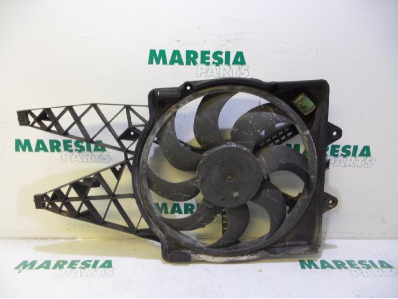 Fiat - Punto - Kühlgebläse Motor