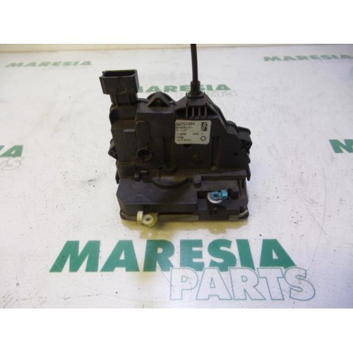 Fiat - Punto - Front door lock mechanism 4-door, right