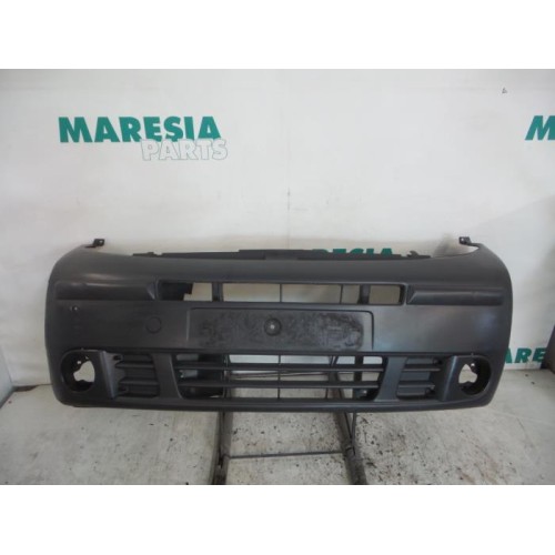 Renault - Trafic - Voorbumper
