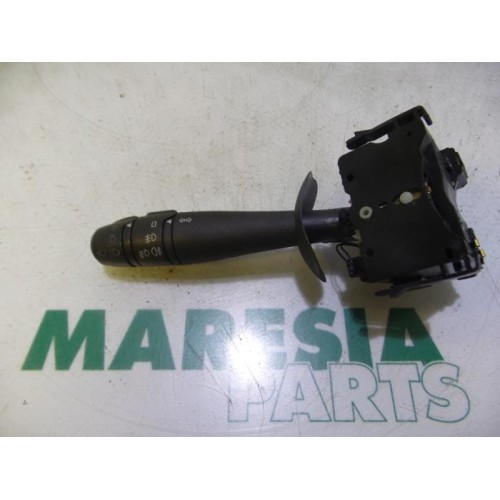 Renault - Trafic - Indicator switch