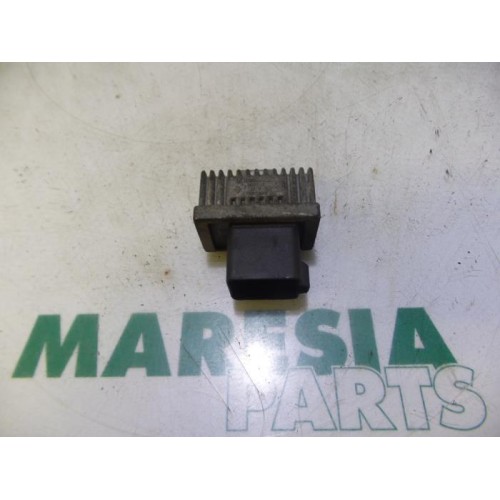 Renault - Trafic - Glow plug relay