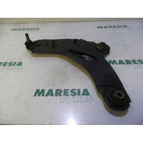 Renault - Trafic - Front lower wishbone, left
