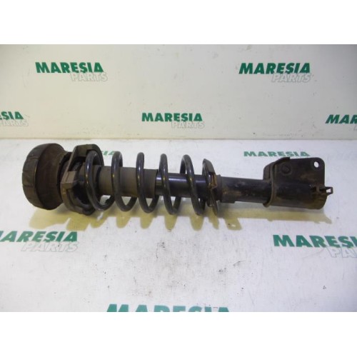 Renault - Trafic - Front shock absorber rod, left