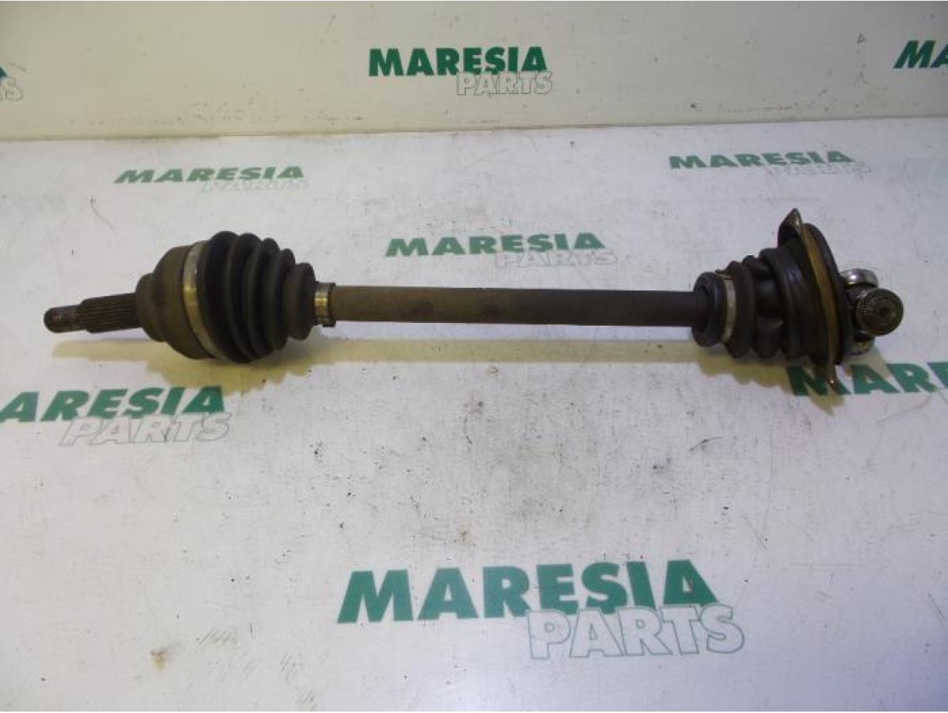 Renault - Trafic - Arbre de transmission avant gauche