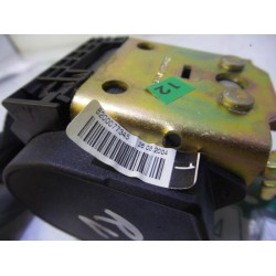 Renault - Megane - Front seatbelt, right