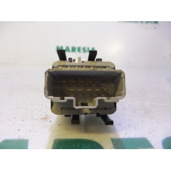 Renault - Megane - Commutateur combi vitres