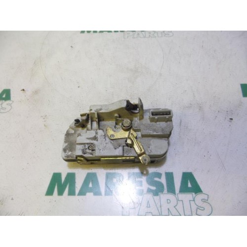 Peugeot - 206 - Rear door lock mechanism 4-door, left