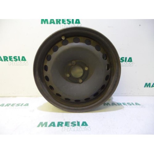 Renault - Megane Scenic - Wheel
