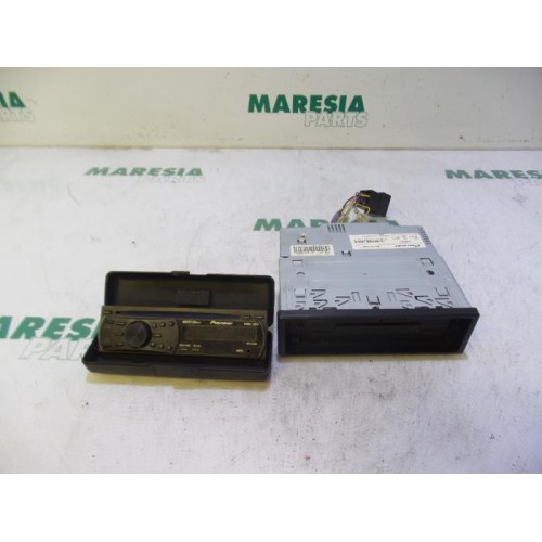 Miscellaneous - Miscellaneous - Radio/CD player (miscellaneous)