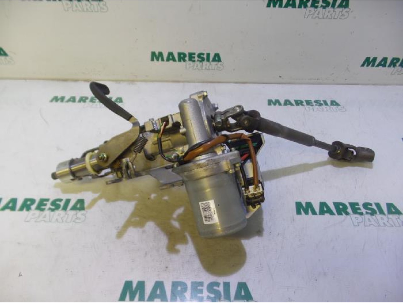 Renault - Megane Scenic - Steering column housing