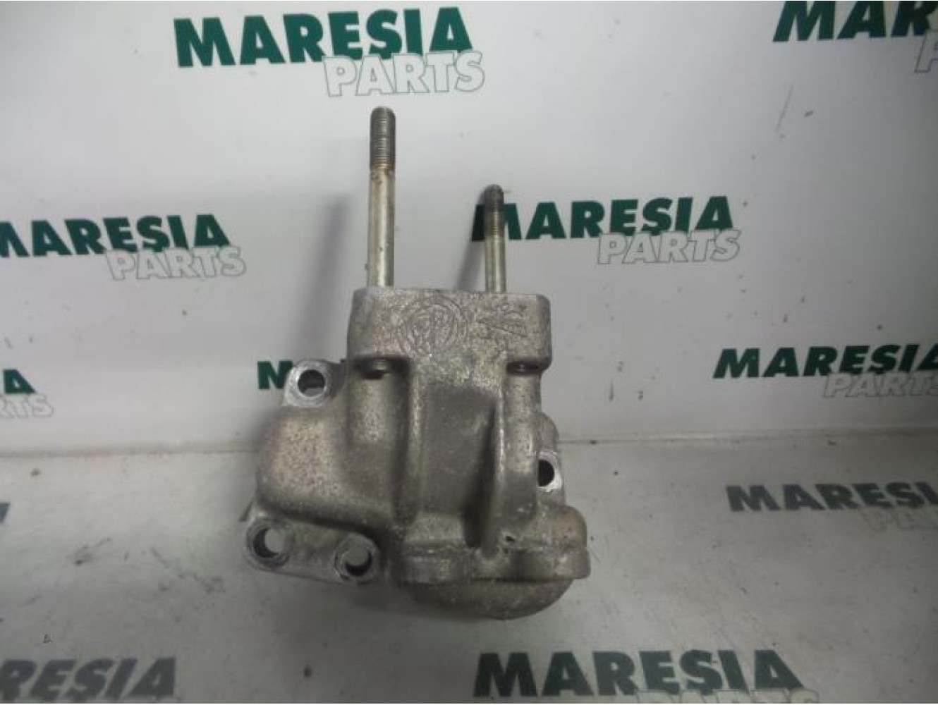 Fiat - Punto - Engine mount