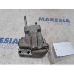 Fiat - Punto - Engine mount