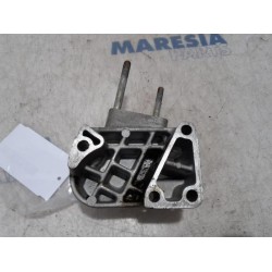 Fiat - Punto - Engine mount