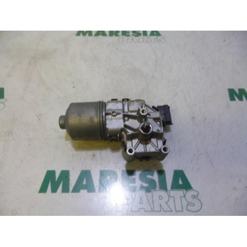 Peugeot - 207 - Front wiper motor