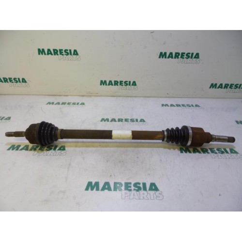 Peugeot - 207 - Front drive shaft, right
