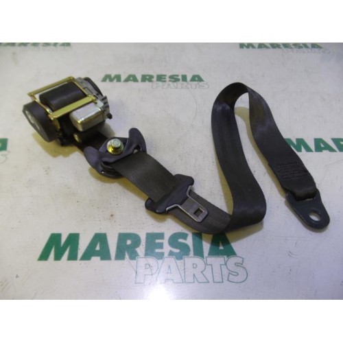 Citroen - C4 - Front seatbelt, right