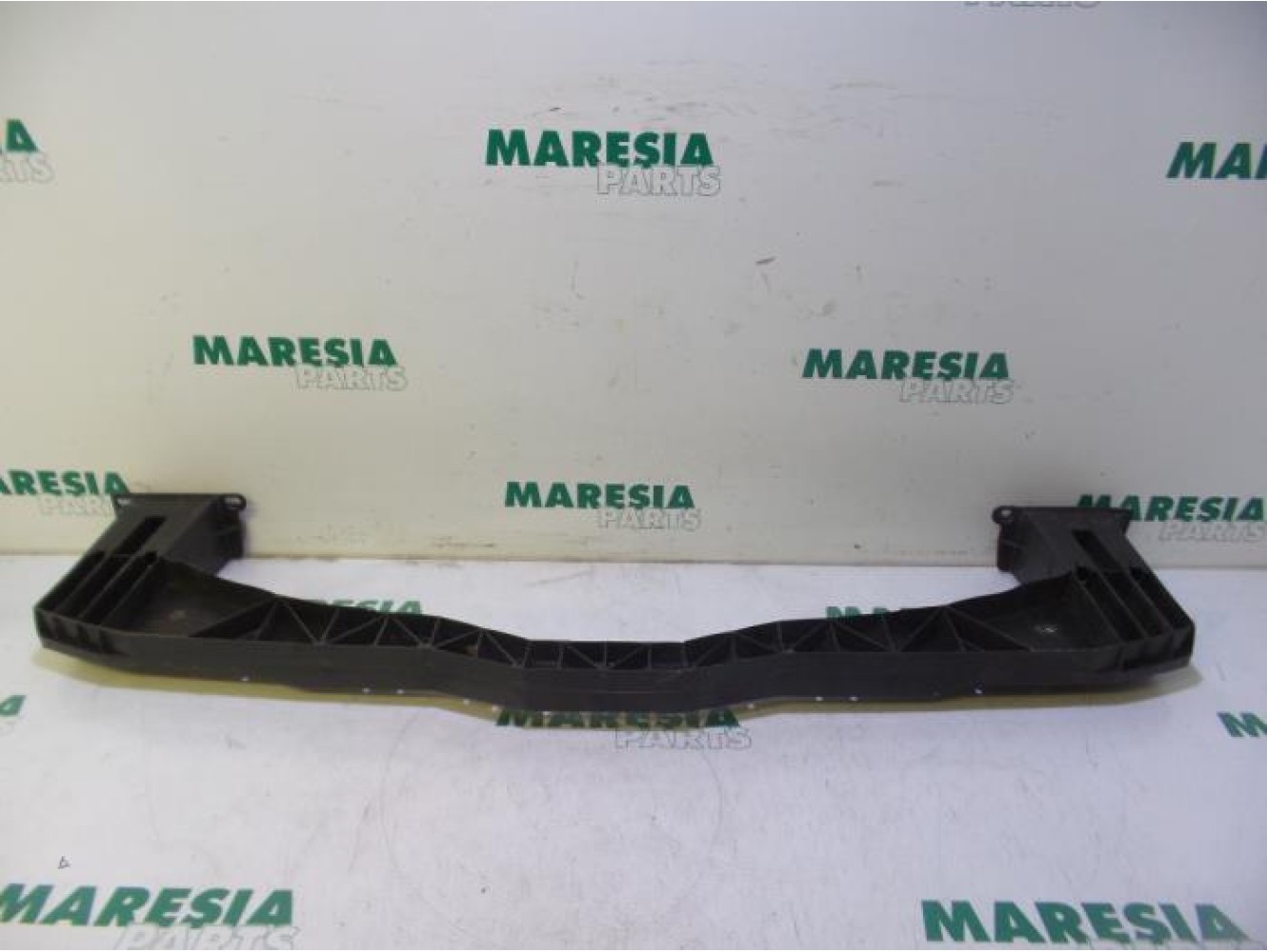 Citroen - C4 - Front bumper frame