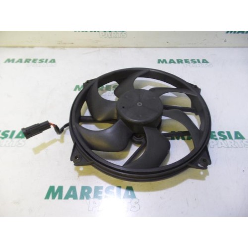 Citroen - C4 - Fan motor