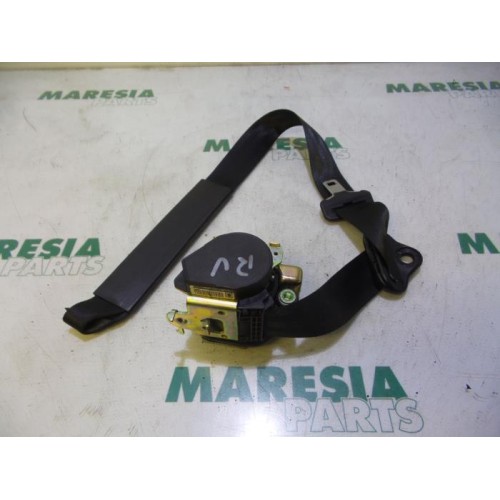 Peugeot - 206 - Front seatbelt, right