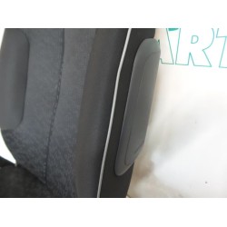Peugeot - 107 - Stoel links