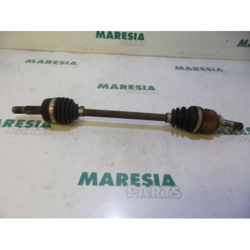 Peugeot - 107 - Front drive shaft, left