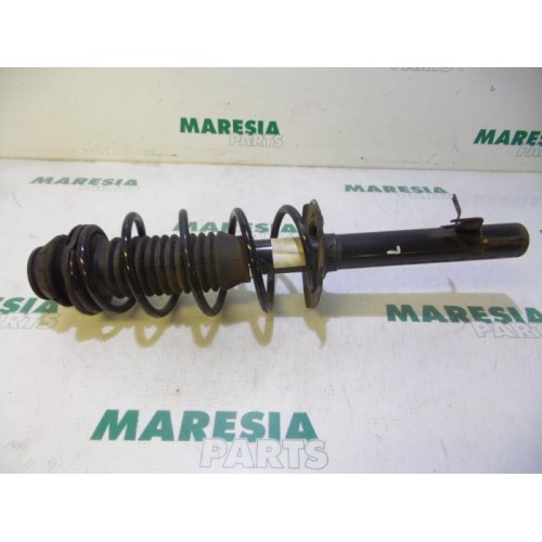 Peugeot - 107 - Front shock absorber rod, left