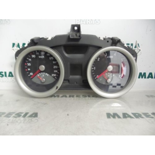 Renault - Megane - Instrument panel